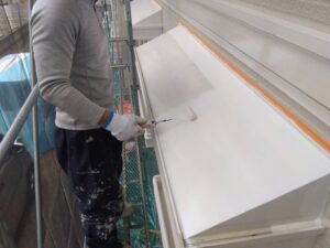 付帯塗装　施工中②