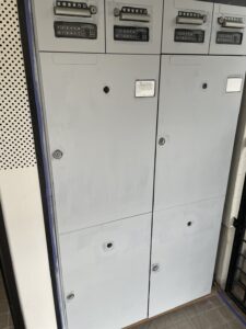 メールBOX・配電盤の錆止め完了写真